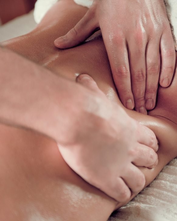 demo-attachment-84-relaxing-back-massage-PABERUY